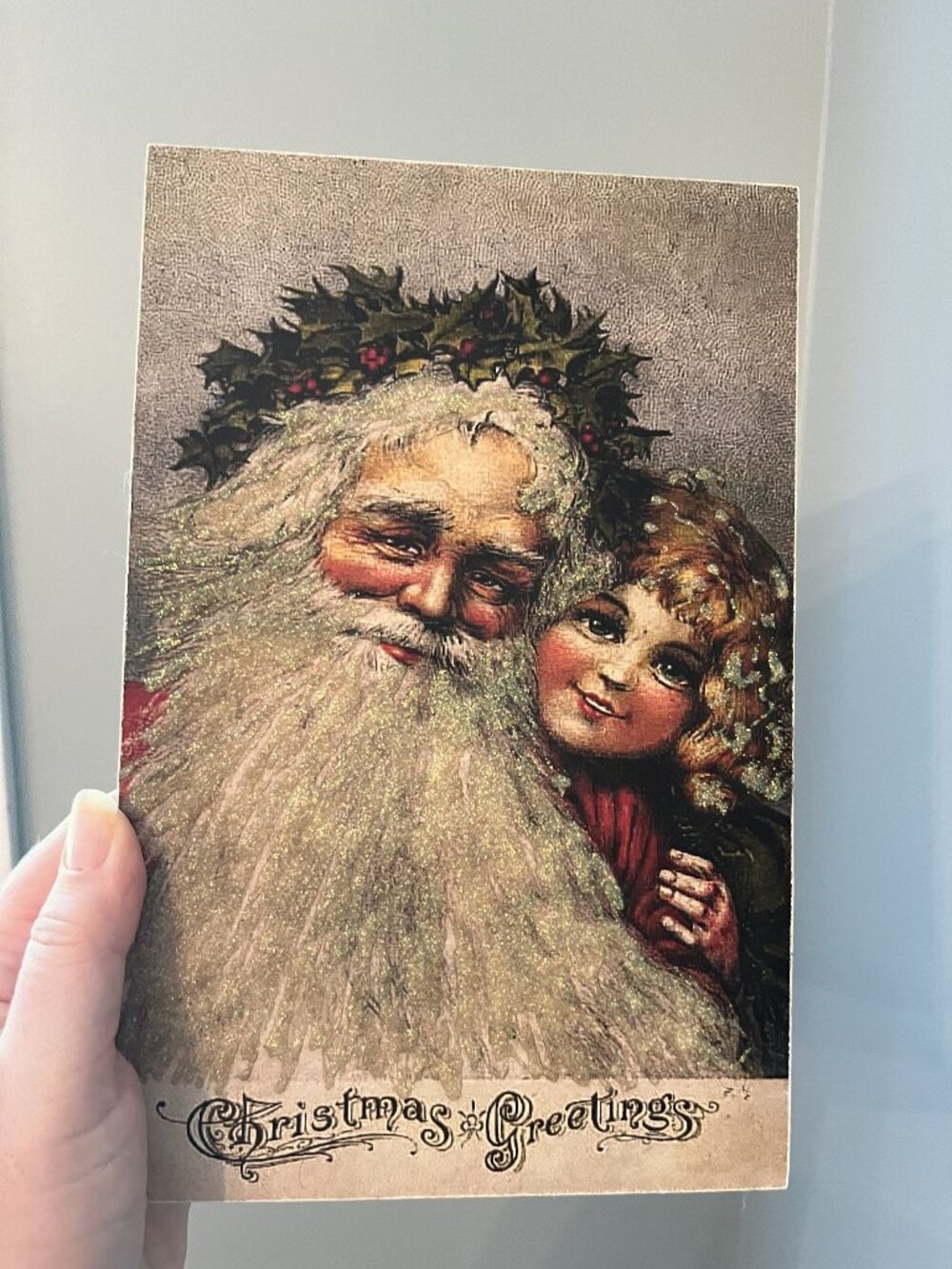 Victorian-Style Christmas Greetings Santa & Child Wall Plaque With Glitter Accen